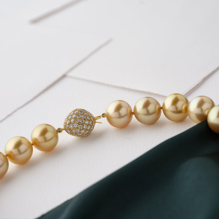 Legacy Strand - The Marchesa