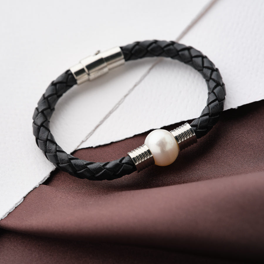 Summit Strand Freshwater Pearl Bracelet