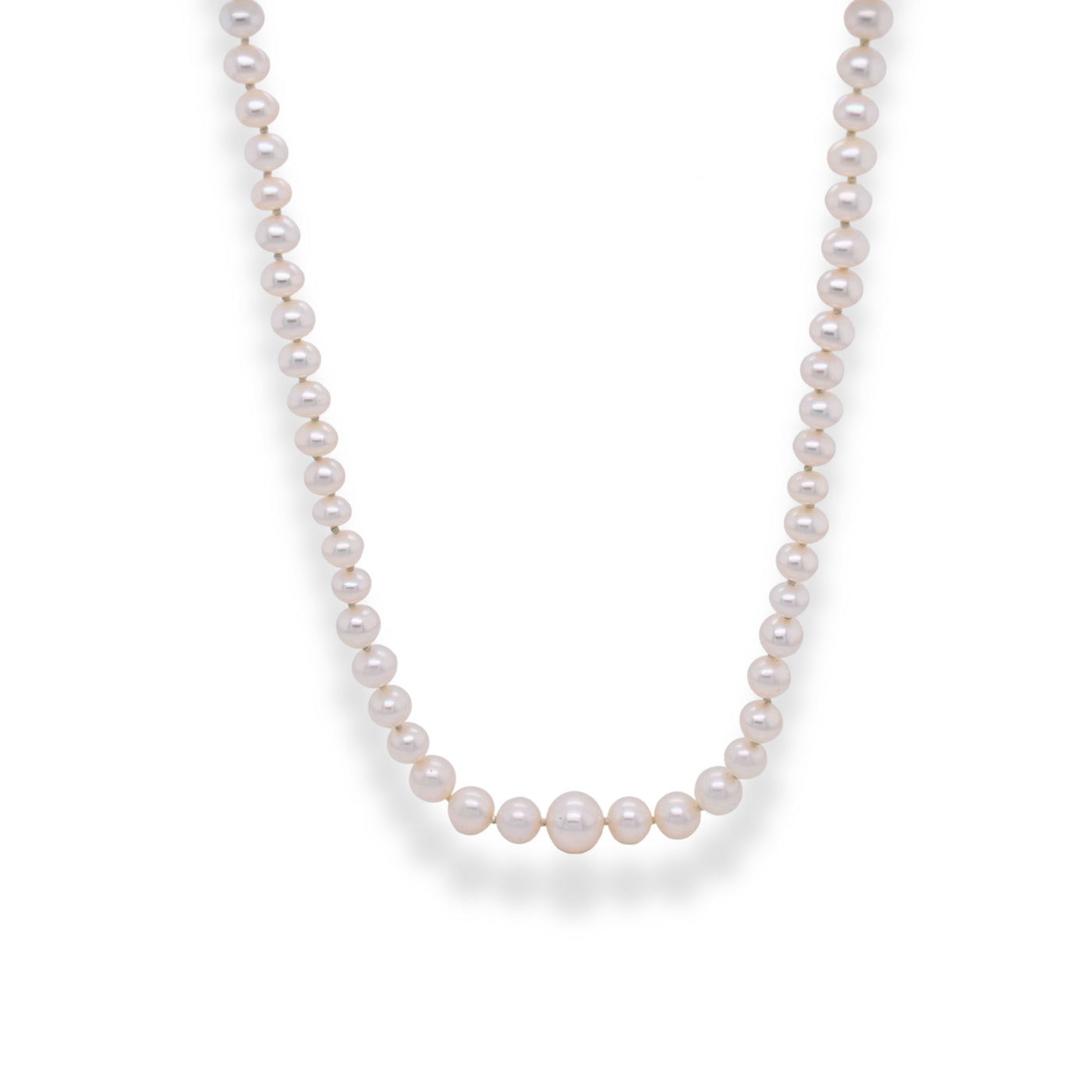 Graduated Freshwater Pearl Strand