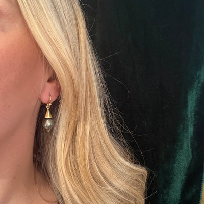 Tahitian Pyramid Hook Earrings