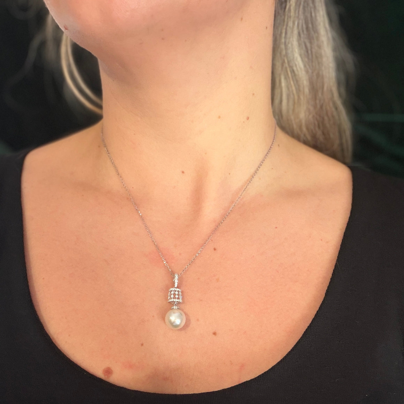 Regal Cage Pearl Pendant