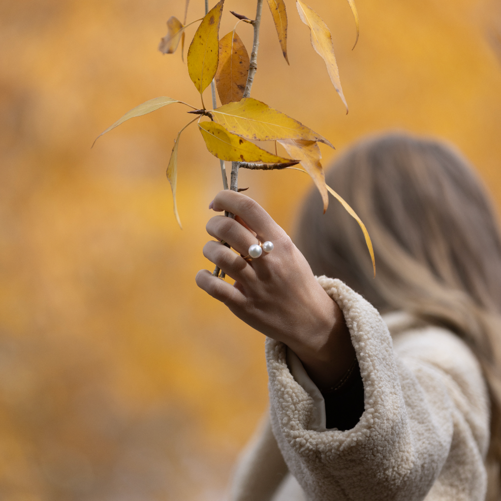 White Pearl Coil Ring