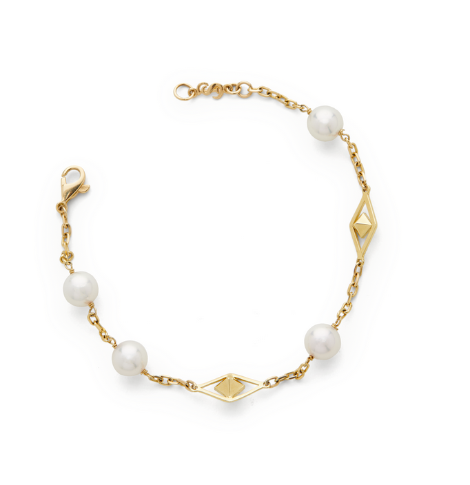 Akoya Pearl Bracelet with 18K Yellow Gold Chain